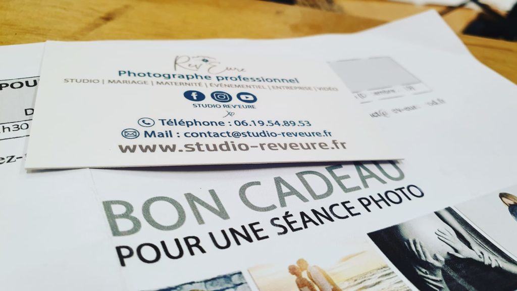 IDÉE CADEAU - OFFREZ UN BON CADEAU/UNE CARTE CADEAU | Shooting photos avec un photographe professionnel à Pacy sur Eure (27).