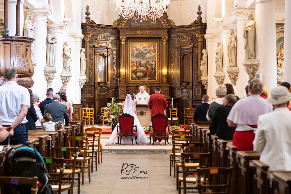 église couple mariage mariée yvetot 76 Rev'Eure photographe préparatifs évreux vernon 27